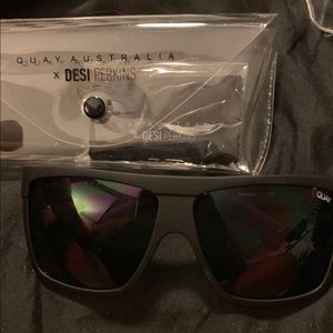 Quay Barnum Sunglasses